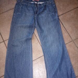 GAP Women's Classic Blue Denim Jeans